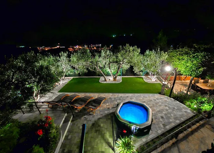 Vukovic Vanja * Makarska